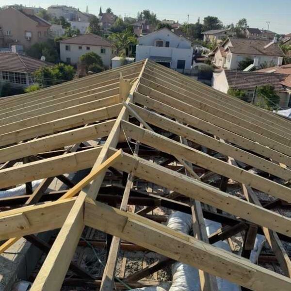 קונסטרוקציה גג רעפים