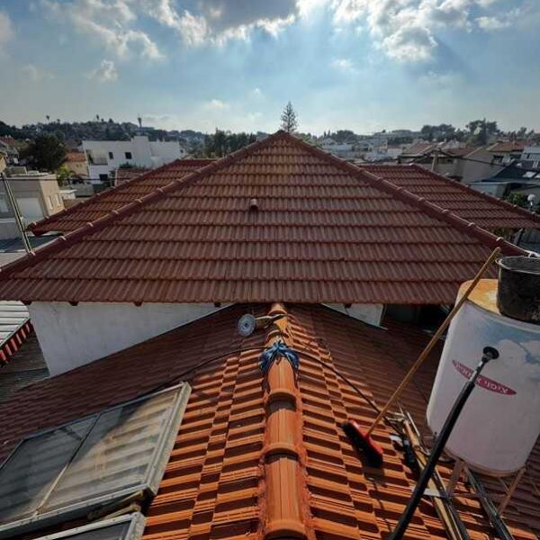 קונסטרוקציה לגג רעפים